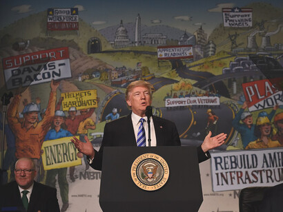 Trump, a pesar de sus antecedentes judiciales y su rol en el asalto al Congreso, ha vuelto a ser un símbolo de la profunda crisis democrática en EE.UU., una de las cunas de este sistema