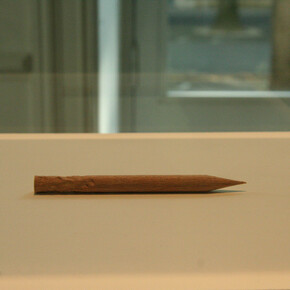 Thomas Tudoux, Stress, 2010, 10 x 0,8 cm, Sculpture en bois / Wood sculpture, C. Melanie Rio gallery