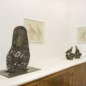 Kiki Smith, Exhibition view. Courtesy of Galerie Lelong