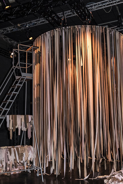 Il Tessuto fra Arte, Design e Impresa. Courtesy of Dino Zoli 