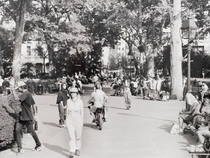 Gerard Byrne, M7 / Roll 91 / Exp 02, 2008 - ongoing. Courtesy of Kerlin Gallery