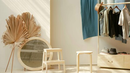 Decluttering non è solo semplice riordino, ma una riflessione su cosa conservare e cosa togliere