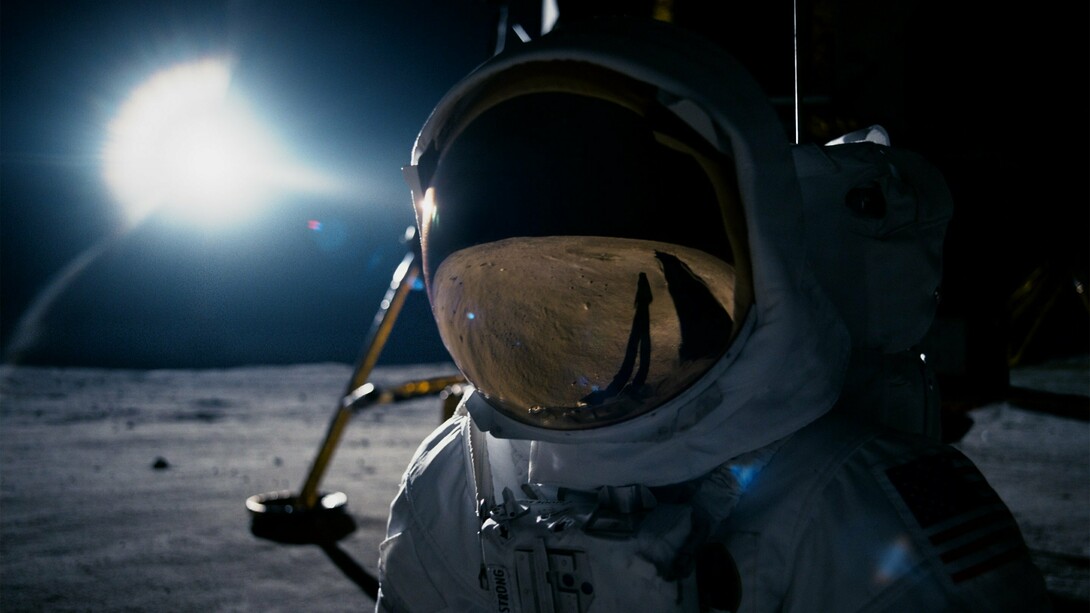 Escena de «First Man» (2018), dirigida por Damien Chazelle y protagonizada por Ryan Gosling