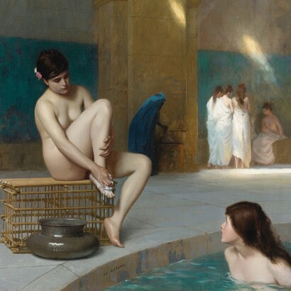 Nell’hammam marocchino, donne di età diverse condividono gesti, conversazioni e momenti di cura. Jean-Léon Gérôme, Donna nuda, 1889