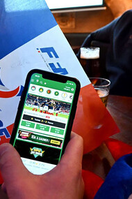 Sites de paris sportifs. À renfort de pubs bien ciblées, une compétition internationale avec des joueurs de grande envergure, c‘est le jackpot assuré © Maxppp - Stéphanie Para