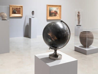 Fred Wilson. Courtesy of Pace Gallery