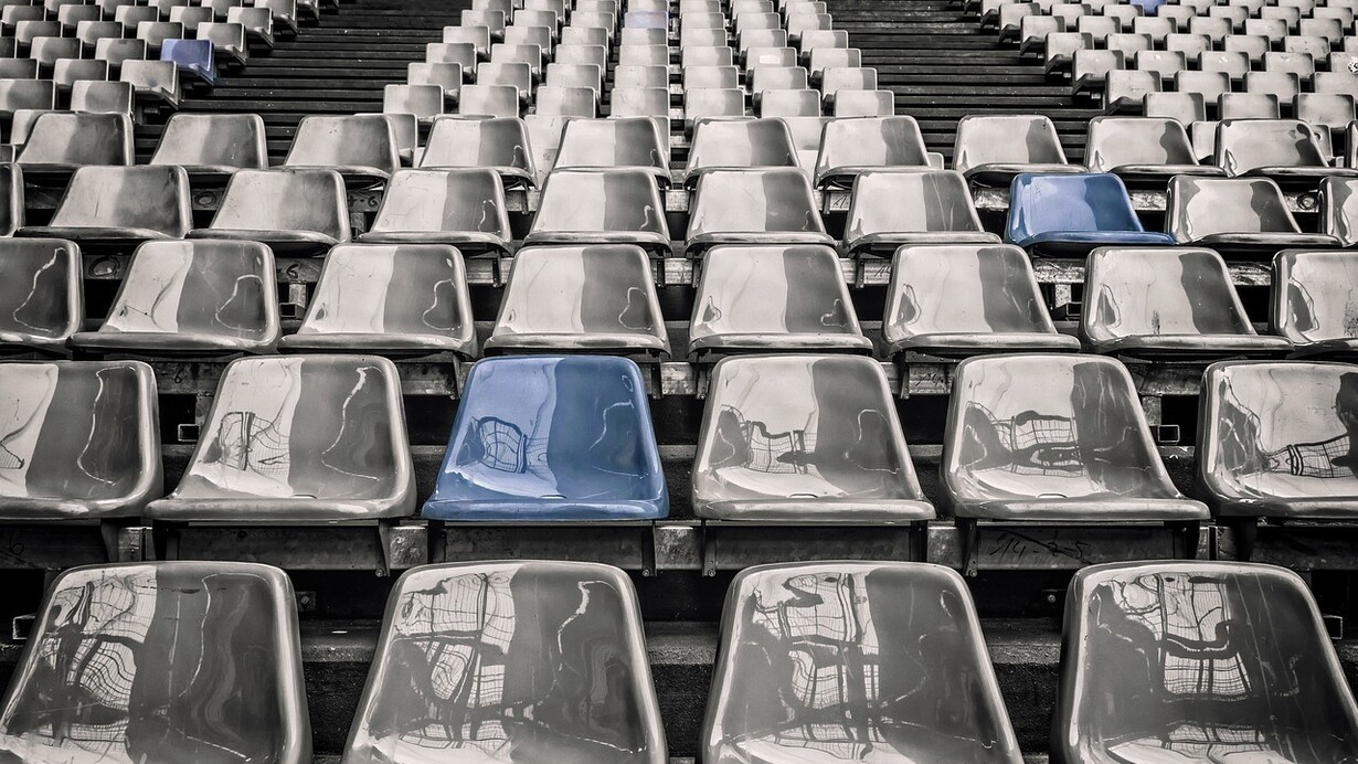 Sedili dello stadio. La controversa nascita della Superlega: uno scontro epico nel mondo del calcio