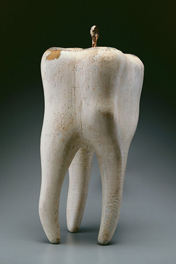 Roadside Attraction. Courtesy of American Folk Art Museum