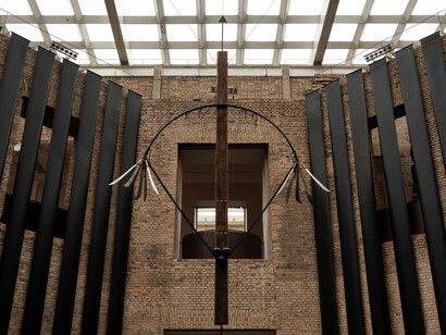 Luana Vitra, Bandeira branca, vista da exposição. Cortesia da Pinacoteca