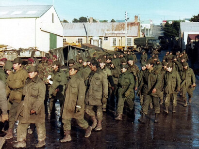 Soldados argentinos en las Islas Malvinas, 1982