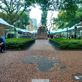 Feira do Livro de Porto Alegre na Praça da Alfândega