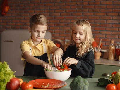 n a busy world, making time for nutritious meals is a recipe for a healthier lifestyle, and these two are leading the way