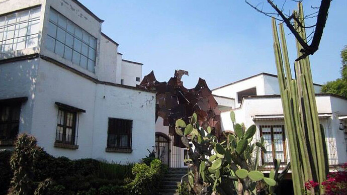 Lucía Hinojosa and Néstor Quiñones. Courtesy of Chalton Gallery 