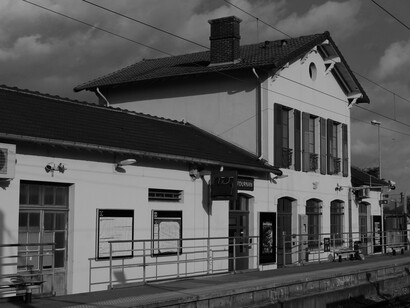 Estación de Tournan-en-Brie, Francia