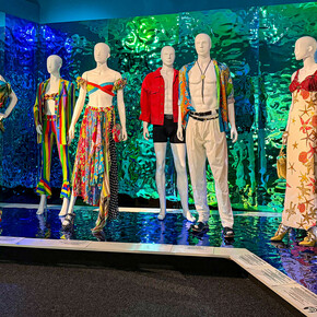 Gianni Versace. Rétrospective, vue d'exposition. Avec l'aimable autorisation du Musée Maillol