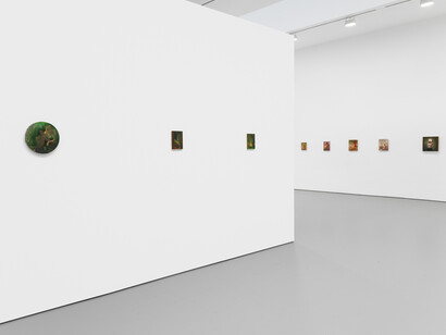 Lisa Yuskavage Barbie Brood. Courtesy of David Zwirner