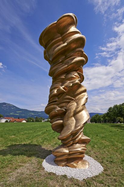 Tony Cragg, Mixed Feelings, 2013, Bronze, 550 x 236 x 224 cm (216.54 x 92.91 x 88.19 in), © Anthony Cragg, Courtesy: Galerie Thaddaeus Ropac Salzburg Paris, photo: Stefan Zenzmaier
