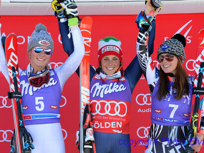 Podio femminile Soelden