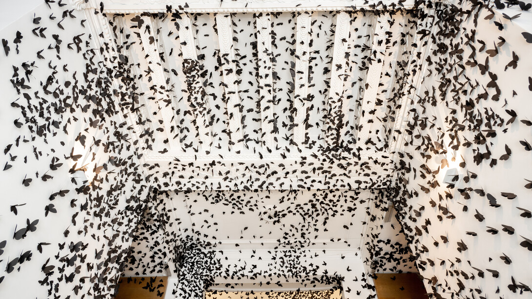 Carlos Amorales, Nube negra, vista de exhibición. Cortesía de la Fundación Casa de México en España