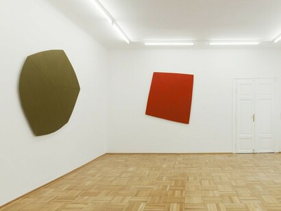 Imi Knobel, Exhibition view. Courtesy of Galerie nächst St. Stephan Rosemarie Schwarzwälder