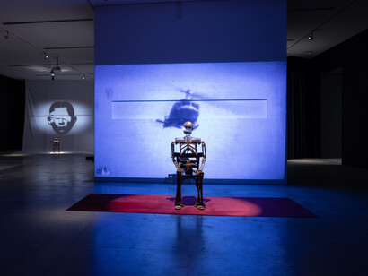 Máquina teatro: el Periférico de Objetos (1990-2009), vista de exhibición. Cortesía del Museo de Arte Moderno de Buenos Aires