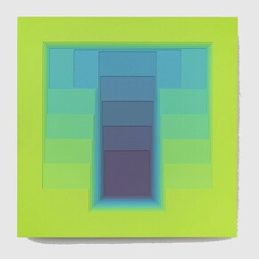 Karl Gerstner,  Karl Gerstner, Color Sound 43, 1972, Nitrocellulose lacquer on phenolic resin panel, 23 x 23 inches. Courtesy of the artist and Meredith Rosen Gallery
