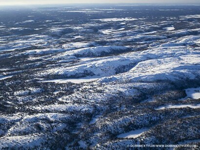 Canada nord-orientale: la terra del popolo Innu. Fino a 50 anni fa, i cacciatori-raccoglitori Innu percorrevano ancora l’interno in cerca dei caribù. Fotografia © Dominick Tyler/ [www.dominicktyler.com](http://www.dominicktyler.com)