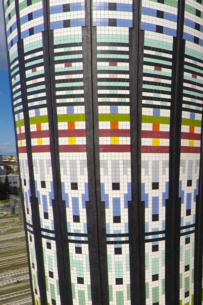 Torre Arcobaleno