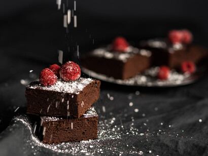 An unhealthy diet can damage the body over time because it affects metabolism, organs, hormones, and blood vessels