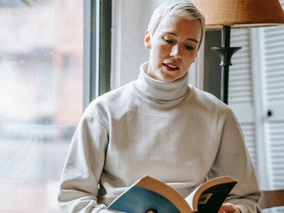 Se ogni giorno leggessimo per 30 minuti, in una settimana avremmo letto 105 pagine, in due settimane avremmo letto un libro, in un anno avremmo letto 26 libri