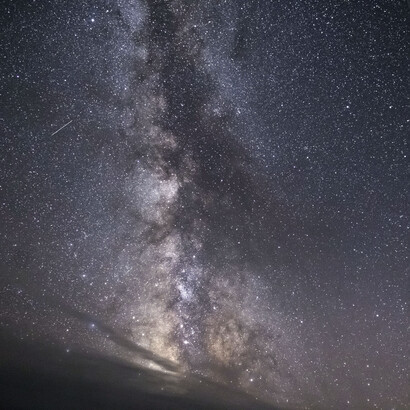 Durante la Guerra Fría, la carrera espacial representó no solo una competencia geopolítica, sino una afirmación del deseo humano de trascender los confines de la Tierra