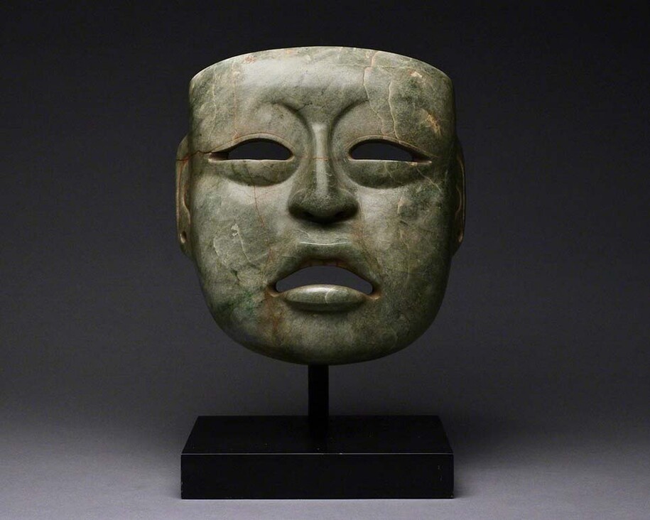 Beauty in the Ancient Americas. Courtesy of Barakat Gallery