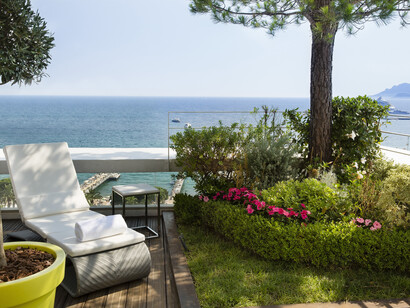 Panoramic Jacuzzi