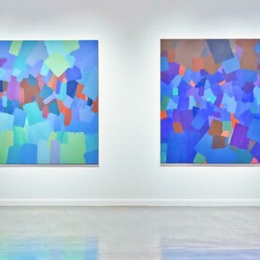 Samia Halaby, Exhibition view. Courtesy of Ayyam Gallery Dubai