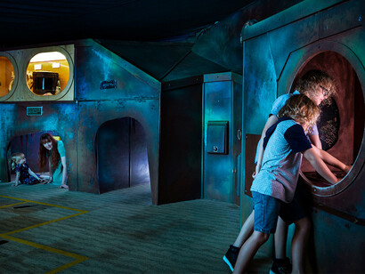 Your shipwreck adventure, exhibition view. Courtesy of Queensland Museum Tropics
