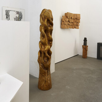 Ursula Sax, Unuhren und Frühe Werke, ausstellungsansicht. Mit freundlicher genehmigung von Semjon Contemporary