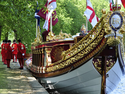 Recorrido de la Carta Magna por el Támesis