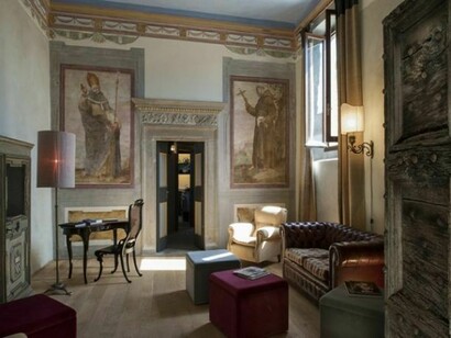 Some villas look like a museum