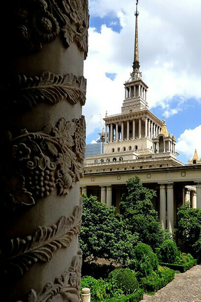 The Shanghai Exhibition Center, ph. Fabien Bellat