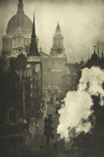Alvin Langdon Coburn, St Paul's from Ludgate Circus, 1909, © Museum of London