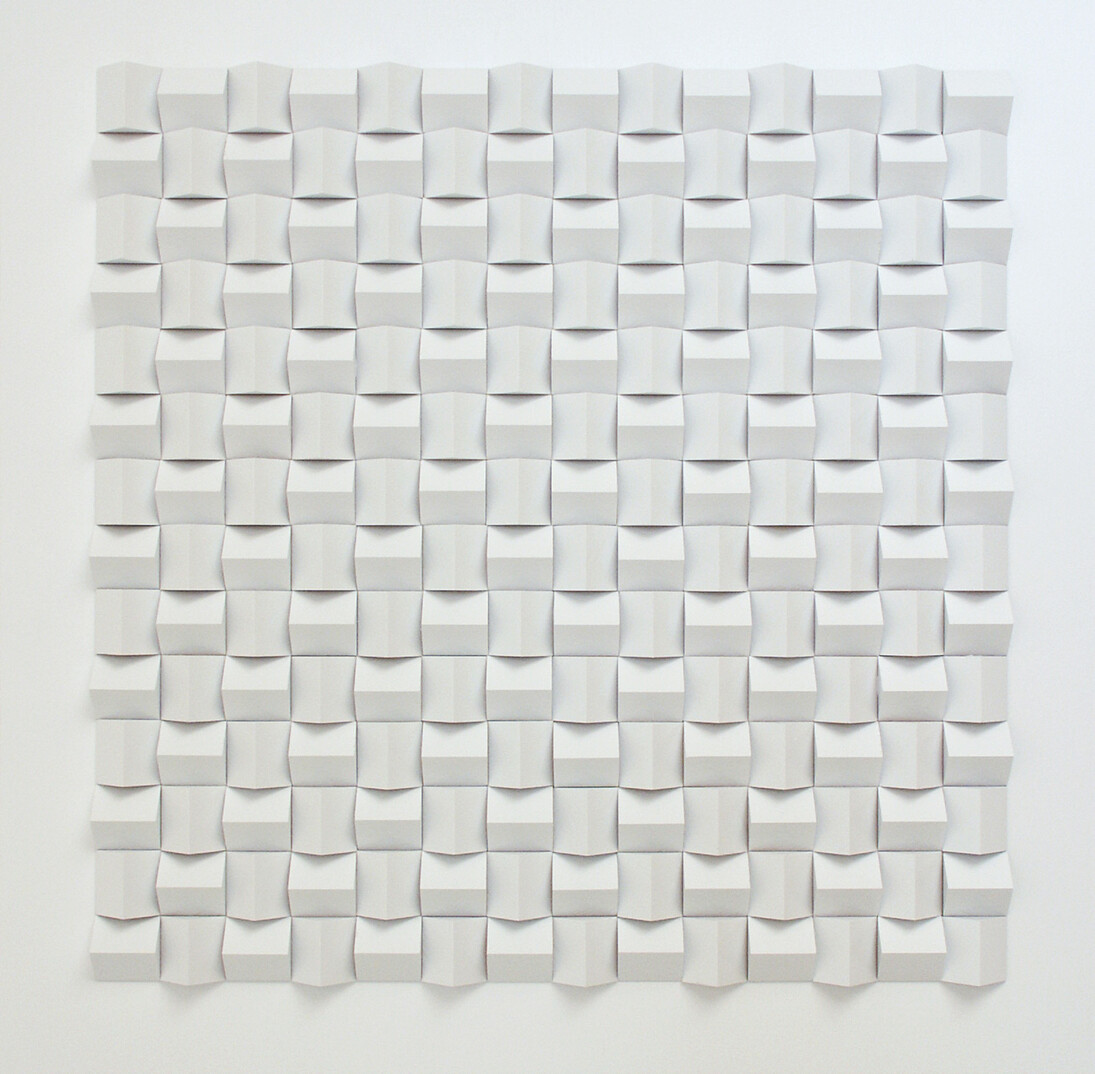 Alberto Biasi, Senza titolo n°1, 2001, bois peint, 48 x 48 x 3 cm, Tornabuoni Art