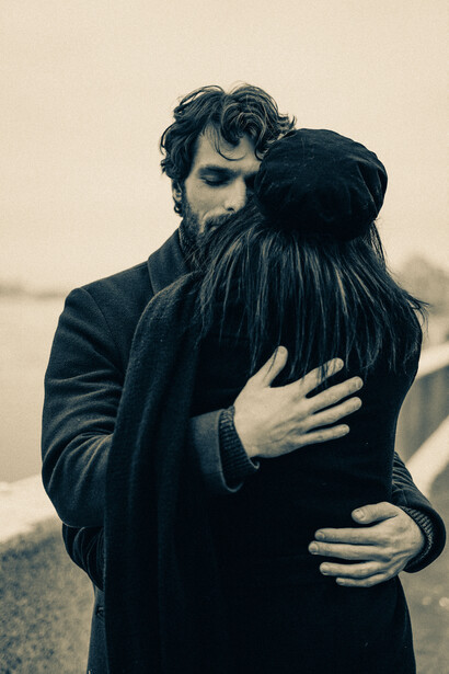 Construir vínculos saludables permite a los hombres sentirse comprendidos, acompañados y valorados por quienes los rodean