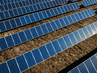 Huge solar arrays depend on huge battery electric storage systems