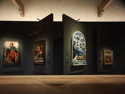 Dettaglio del sistema espositivo della Pinacoteca - Foto di Pietro Savorelli, Benedetta Gori e Damiano Verdiani
