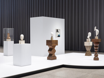 Brancusi, ausstellungsansicht. Mit freundlicher genehmigung der Neuen Nationalgalerie