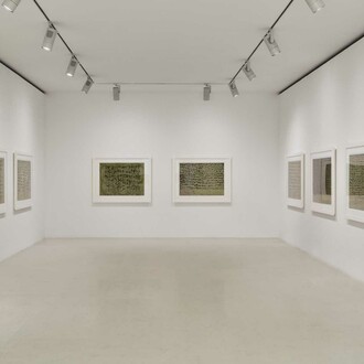 Brice Marden, Works on paper, exhibition view. Courtesy of Gagosian