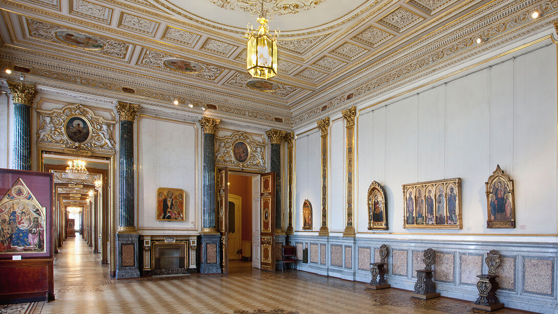 Italian Renaissance Art, Exhibition view. Courtesy of The State Hermitage Museum