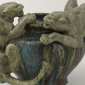 Vis à Vis: Asia Meets Europe. Courtesy of Kunstgewerbemuseum