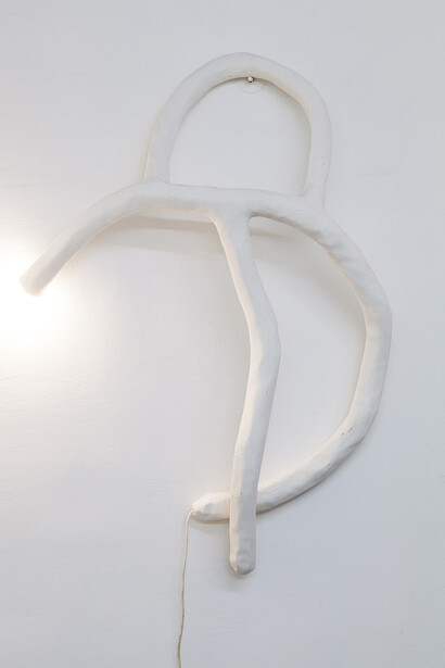Tips on Crying, Exhibition view. Courtesy of Chainlink Gallery