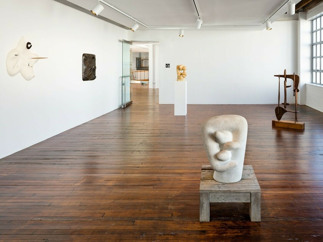 Self-Interned, 1942, Exhibition view. Courtesy of Noguchi Museum